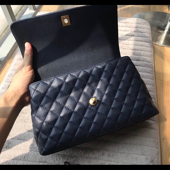 Navy Chanel CoCo Medium Size - Picture 4 of 6